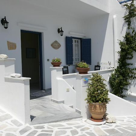 Studios Eleni I Tinos Exterior photo